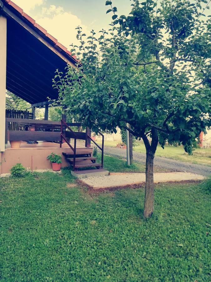 Apartman Adam Rakovica Exterior foto